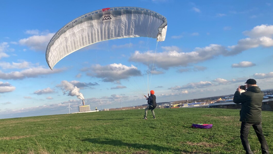 Parasailen op Bult Westervoort