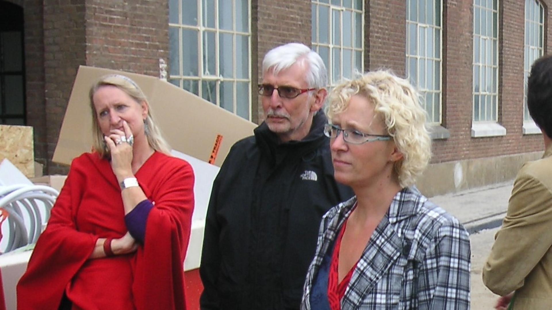 Janiek Kroon in 2010 rechts naast Ingrid Bon en Harm Lippinkhof